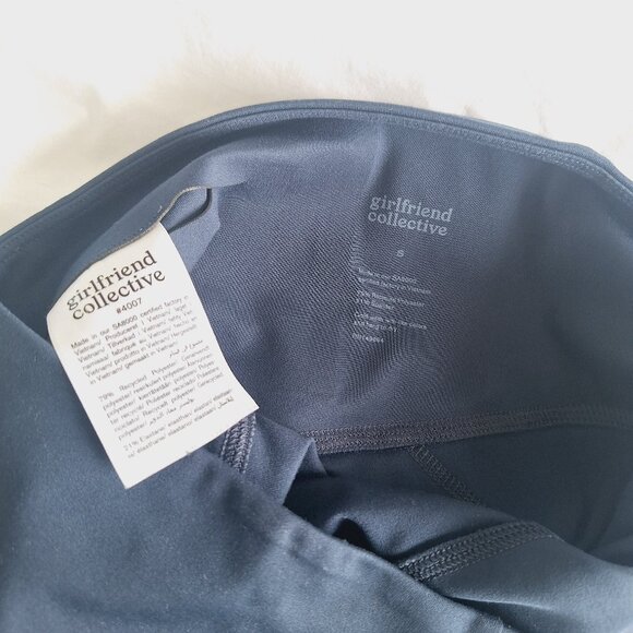 Girlfriend Collective - Compressive High-Rise Legging - Navy Blue - Picture 2 of 4